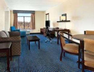 Comfort Inn & Suites Voorhees-Mt Laurel Bilik gambar